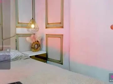 angel_vibes_ Image 4