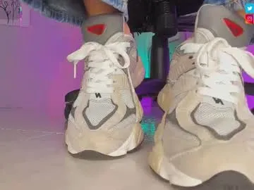 charlotte__grey Image 13