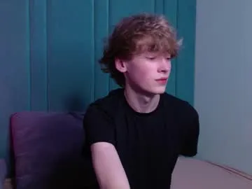 curlytwinkboy's Thumb Image