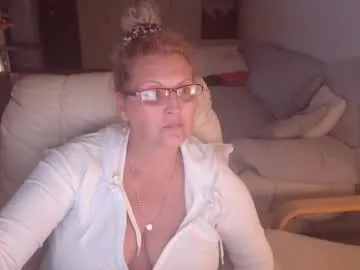 divineblond Image 15