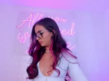 emilyy_bank Image 17