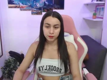 emmamyers_'s Thumb Image