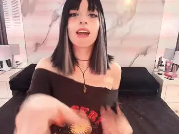 eva_halsey's Thumb Image