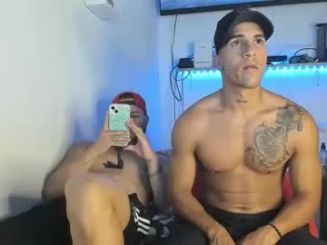 james_and_max Image 8