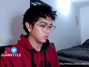 juancamroom's Thumb Image