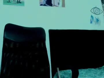 karinna__raven Image 3