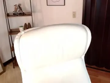 lina_montclair Image 4