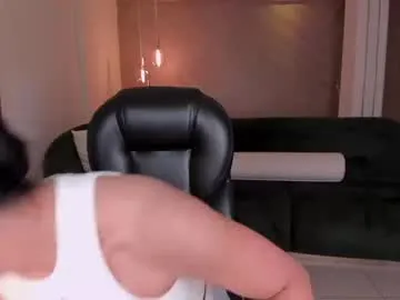 lizzhamilton_ Image 13