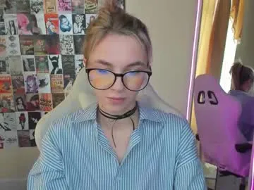 mollydevonn Image 7