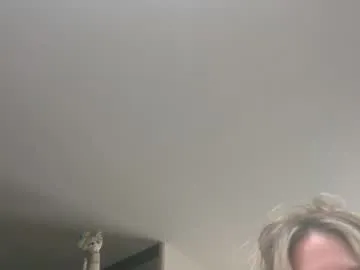 nikkilynnerotic Image 6