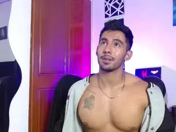 romanpearce_ Image 9