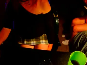 sissyred2314 Image 4