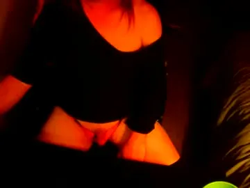 sissyred2314 Image 7