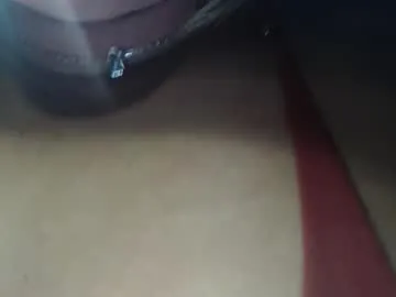 th0se_tits_th0 Image 2