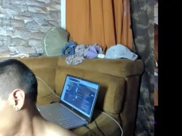 twohornyss Image 17