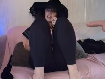 witchbitchmommy Image 18