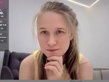 yana_squrel_22 Image 11